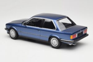 BMW 323i E30 Blue Metallic Minichamps 1:18 155026002 Metalli — kuva 5 / 6