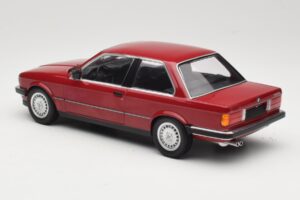 BMW 323i E30 Carmine Minichamps 1:18 155026008 Metalli — kuva 5 / 6