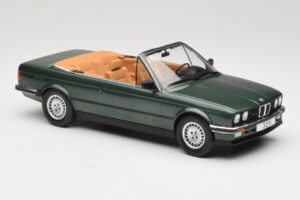 BMW 325i E30 Avoauto Vihreä MCG 1:18 MCG18545 Metalli — kuva 4 / 6