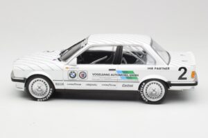 BMW 325i E30 #2 O. Manthey Vogelsang Automobile 3rd Place Eifel Race DTM 1986 Minichamps 1:18 155862602 Metalli — kuva 3 / 6