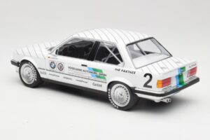 BMW 325i E30 #2 O. Manthey Vogelsang Automobile 3rd Place Eifel Race DTM 1986 Minichamps 1:18 155862602 Metalli — kuva 5 / 6