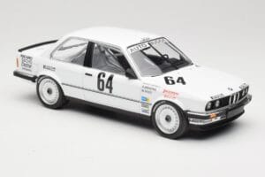 BMW 325i E30 #64 Auto Budde K. Oestreich / E. Rensing Winner 24 Hours Nürburgring 1986 Minichamps 1:18 155862664 Metalli — kuva 2 / 6