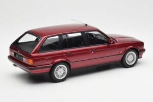 BMW 325i E30 Touring Punainen Metallic Norev 1:18 183218 Metalli — kuva 2 / 6