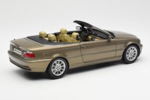 BMW 328Ci E46 Avoauto Individual Messinki Metallic Rajoitettu Erä Kyosho 1:18 80430395004 Metalli — kuva 3 / 8