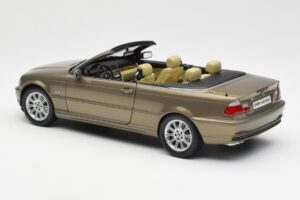 BMW 328Ci E46 Avoauto Individual Messinki Metallic Rajoitettu Erä Kyosho 1:18 80430395004 Metalli — kuva 7 / 8