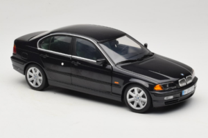 BMW 328i E46 Musta UT Models 1:18 80439422373 Metalli — kuva 6 / 8