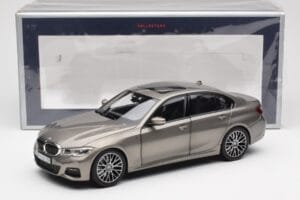 BMW 330i G20 Hopea Norev 1:18 183275 Metalli — kuva 8 / 8