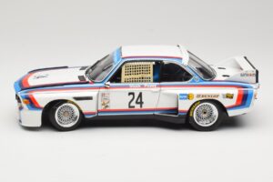 BMW 3.5 CSL #24 H. Stuck / S. Posey 12 Hours of Sebring 1975 Minichamps 1:18 80430139188 Metalli — kuva 4 / 8