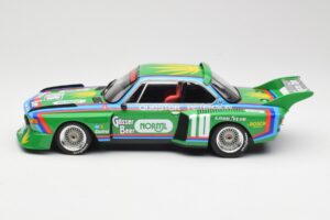 BMW 3.5 CSL E9 Schnitzer #10 D. Quester / R. Peterson 6 Hours Watkins Glen 1976 Minichamps 1:18 155762610 Metalli — kuva 3 / 6