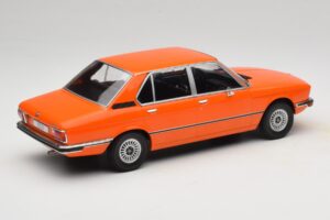 BMW 5 Series E12 Oranssi MCG 1:18 MCG18540 Metalli — kuva 2 / 6