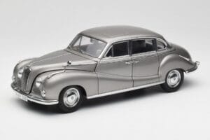 BMW 502 2.6 Luxus Silver Beige Metallic AUTOart 1:18 70591 Metalli