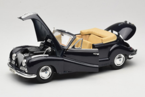 BMW 502 Avoauto Musta Maisto 1:18 31817 Metalli — kuva 2 / 8