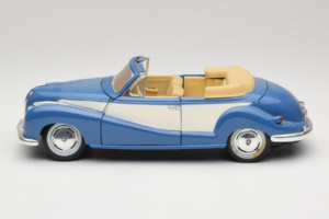 BMW 502 Avoauto Sininen Tchibo 1:18 45396 Metalli — kuva 4 / 8