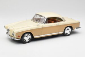 BMW 503 Beige Revell 1:18 8832 Metalli