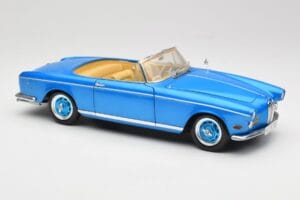 BMW 503 Cabriolet Riviera Blue Revell 1:18 08843 Metalli — kuva 7 / 9