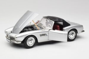 BMW 507 Hopea Revell 1:18 9034 Metalli — kuva 2 / 8