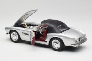 BMW 507 Hopea Revell 1:18 9034 Metalli — kuva 5 / 8