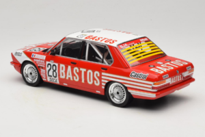 BMW 528i E28 #28 Guitteny / Bleyinie 24 Hours of Spa 1982 IXO 1:18 18RMC182B Metalli — kuva 5 / 6