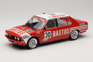 BMW 528i E28 #30 D. Quester / A. Hahne / E. Joosen 24 Hours of Spa Winner 1982 IXO 1:18 18RMC182A Metalli