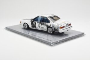 BMW 635 CSi E24 Art Car Robert Rauschenberg AUTOart 1:18 80430150924 Metalli — kuva 5 / 8