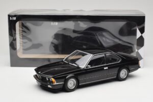 BMW 635 CSi E24 Black Metallic Minichamps 1:18 155028104 Metalli — kuva 6 / 6