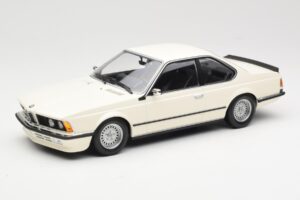 BMW 635 CSi E24 Valkoinen Minichamps 1:18 155028102 Metalli