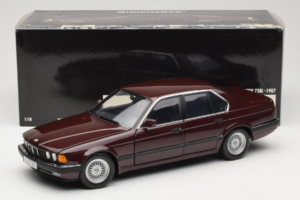 BMW 730i E32 Red Metallic Minichamps 1:18 100023001 Metalli — kuva 8 / 8