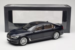 BMW 750Li F02 Imperial Blue Paragon 1:18 80432405586 Metalli — kuva 8 / 8