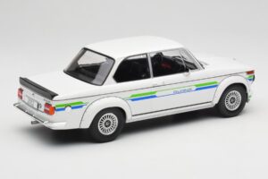 BMW Alpina 2002 E10 Turbo Valkoinen MCG 1:18 MCG18409-R Metalli — kuva 2 / 6