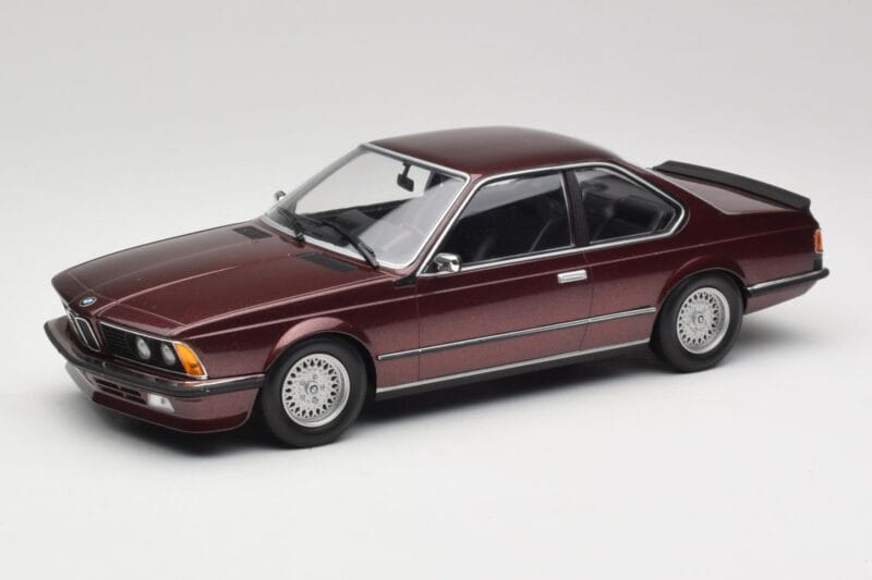 BMW 635 CSi E24 Karmesinrot Metallic Minichamps 1:18 155028105 Metalli