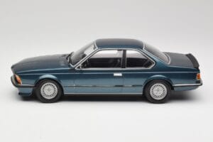 BMW 635 CSi E24 Petrol Blue Metallic Minichamps 1:18 155028108 Metalli — kuva 3 / 6