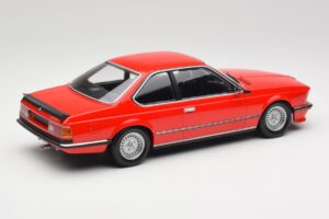 BMW 635 CSi E24 Punainen Jälleenmyyjän Erikoisversio Minichamps 1:18 80435B5D026 Metalli — kuva 2 / 6