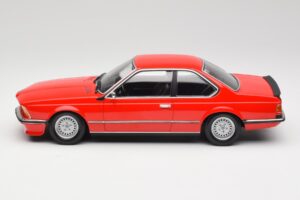 BMW 635 CSi E24 Punainen Jälleenmyyjän Erikoisversio Minichamps 1:18 80435B5D026 Metalli — kuva 3 / 6