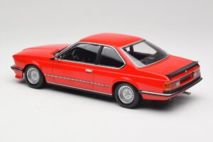 BMW 635 CSi E24 Punainen Jälleenmyyjän Erikoisversio Minichamps 1:18 80435B5D026 Metalli — kuva 5 / 6
