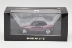 BMW Z1 E30 Lila Metallic Minichamps 1:43 400020101 Metalli — kuva 5 / 5