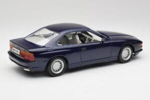 BMW E31 850i Mauritius Sininen Maisto 1:18 438813100299 Metalli — kuva 3 / 8