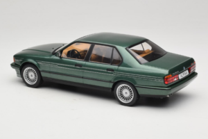 BMW Alpina B11 E32 3.5 Metallic Green MCG 1:18 MCG18233 Metalli — kuva 5 / 6