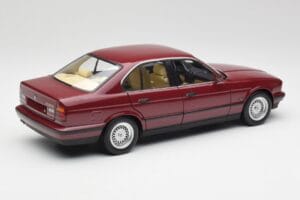BMW 535i E34 Punainen Minichamps 1:18 100024002 Metalli — kuva 3 / 8