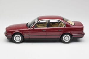 BMW 535i E34 Punainen Minichamps 1:18 100024002 Metalli — kuva 4 / 8