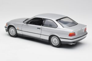 BMW 3 Series E36 Coupe Hopea UT Models 1:18 180023321 Metalli — kuva 7 / 8