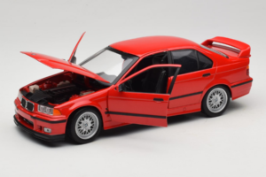 BMW 318is E36 Hellrot UT Models 1:18 180024302-R1 Metalli — kuva 2 / 8