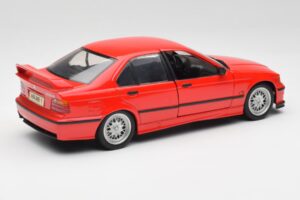 BMW 318is E36 Punainen UT Models 1:18 180024302 Metalli — kuva 3 / 8