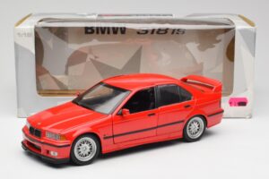 BMW 318is E36 Punainen UT Models 1:18 180024302 Metalli — kuva 8 / 8