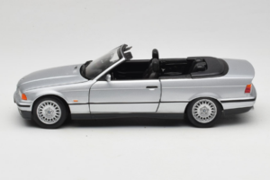 BMW 3 Series E36 Avoauto Hopea UT Models 1:18 BMW008 Metalli — kuva 4 / 8