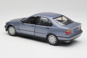 BMW 3-Series E36 Avus Sininen UT Models 1:18 180023300 Metalli — kuva 7 / 8