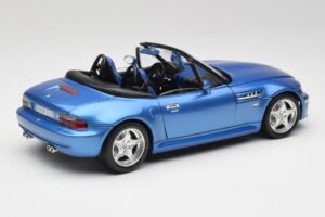BMW Z3 E36 M Roadster Estoril Blue Bburago 1:18 3349-M1 Metalli — kuva 3 / 8