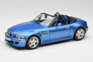 BMW Z3 E36 M Roadster Estoril Blue Bburago 1:18 3349-M1 Metalli