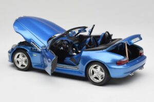 BMW Z3 E36 M Roadster Estoril Blue Bburago 1:18 3349-M1 Metalli — kuva 5 / 8