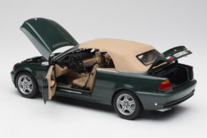 BMW 3 E46 Avoauto Vihreä Kyosho 1:18 80430009757 Metalli — kuva 5 / 8