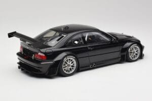 BMW M3 GTR E46 Plain Body Jet Musta AUTOart 1:18 80447 Metalli — kuva 2 / 6